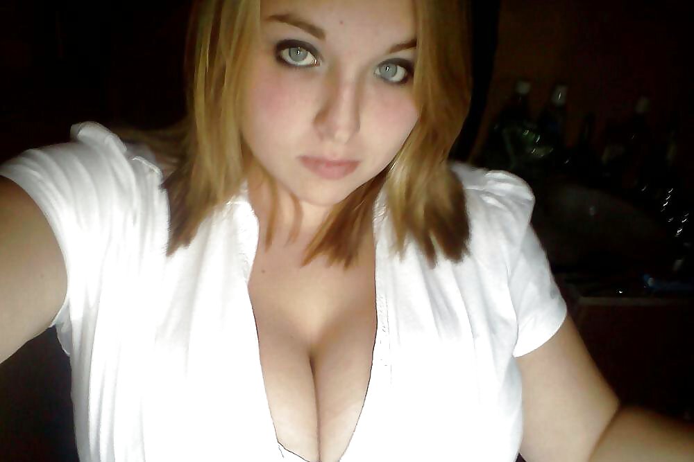 Cleavage Time #17676323