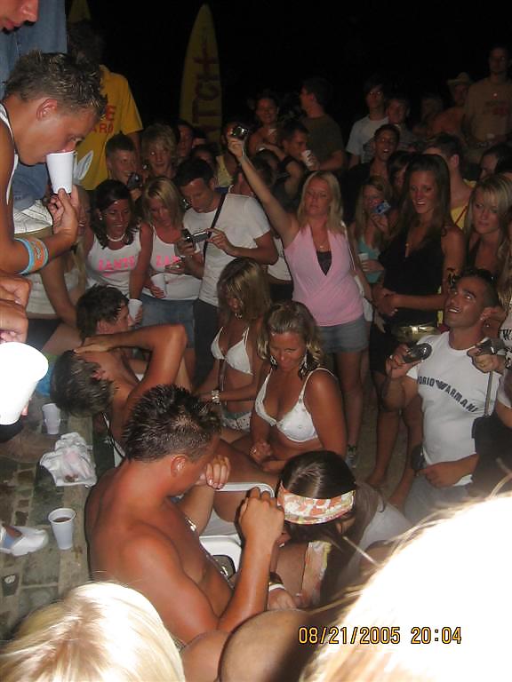 Blowjobcontest
 #16730730