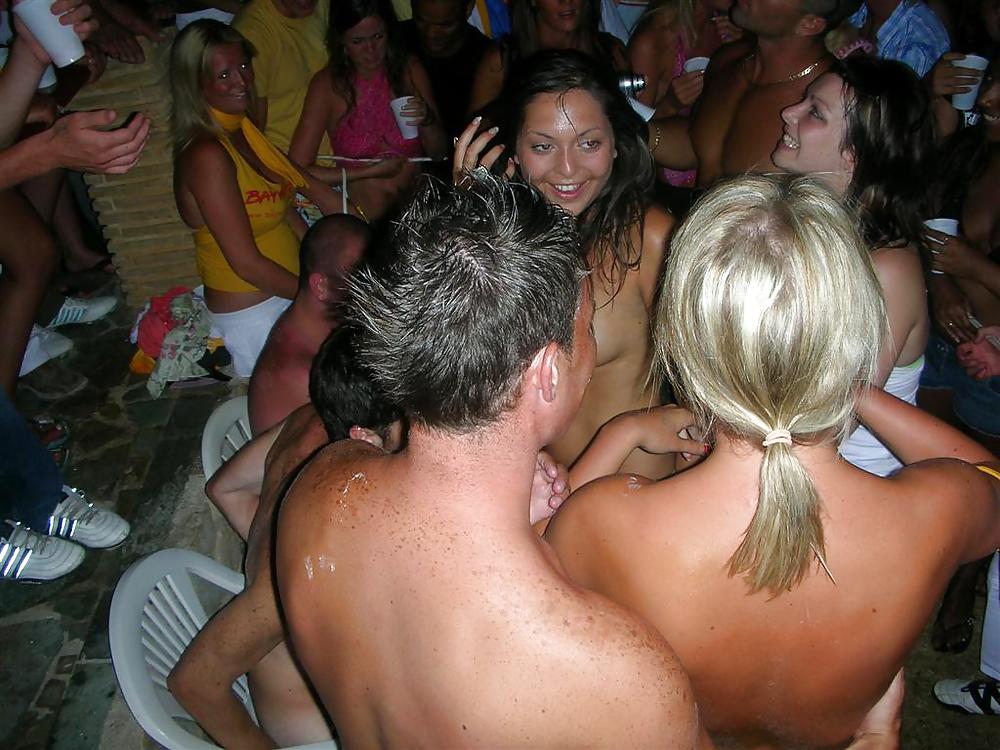 Blowjobcontest
 #16730823