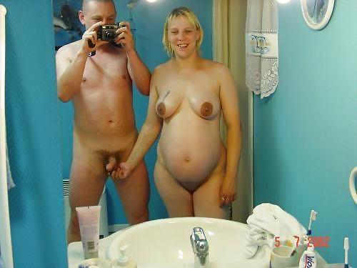 Naked couple 40.
 #5602748