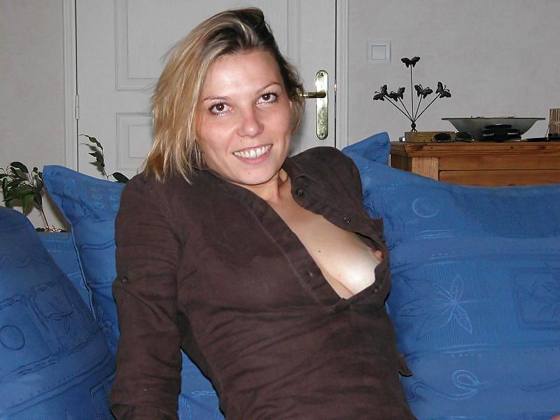 Chat ragazza julia
 #2611339