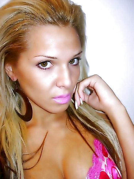 私と私の写真
 #12343047