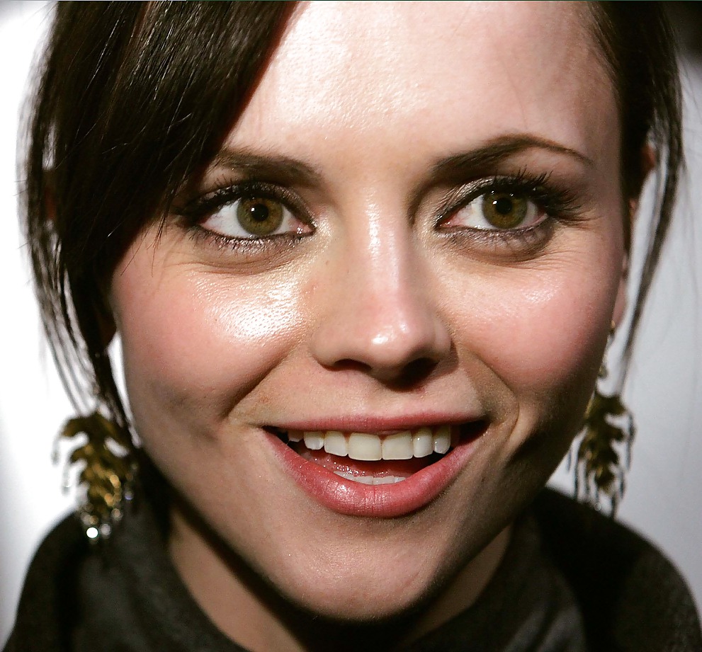 Christina ricci
 #6151130