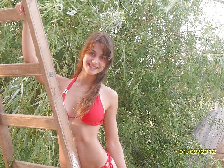 Dulce joven en bikini - bbenito
 #7277501