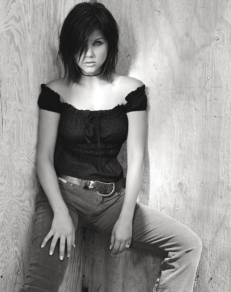Tiffani-Amber Thiessen mega collection #2971342