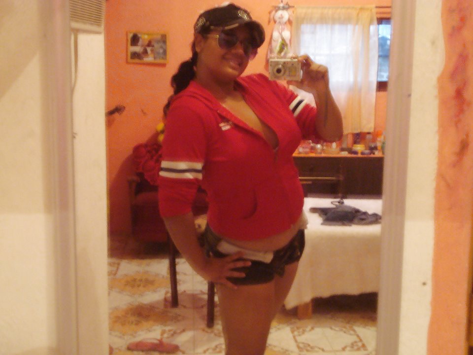 女性 (amigiutas 24)
 #12945818