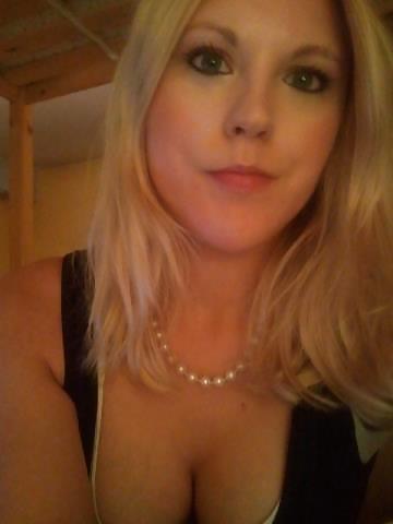 Laquelle vous preferer 2 ?
 #20197618