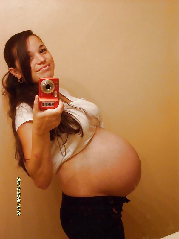 Mezcla de jóvenes embarazadas
 #3791561