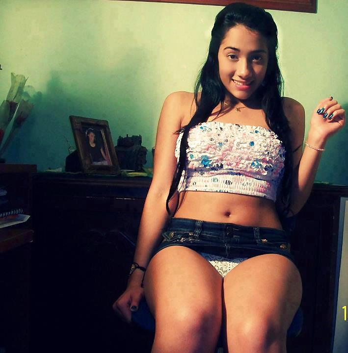 Mujer (amigiutas 44)
 #11142492