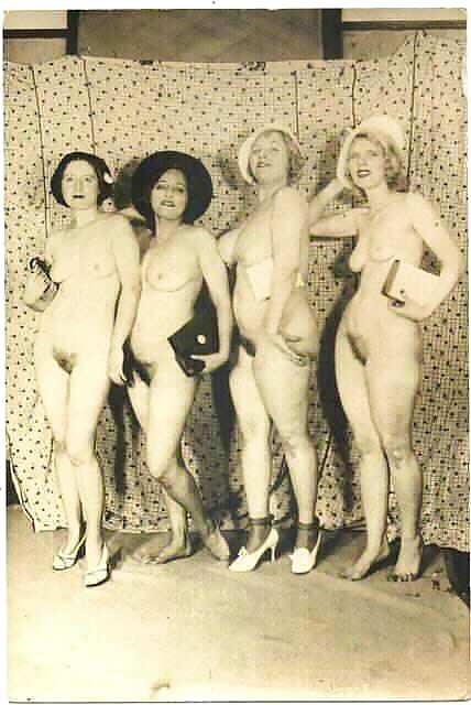 Groups Of Naked People - Vintage Edition - Vol. 4 #15400466