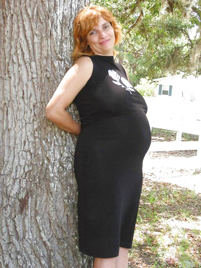 Pregnant Redhead Slut #8493996