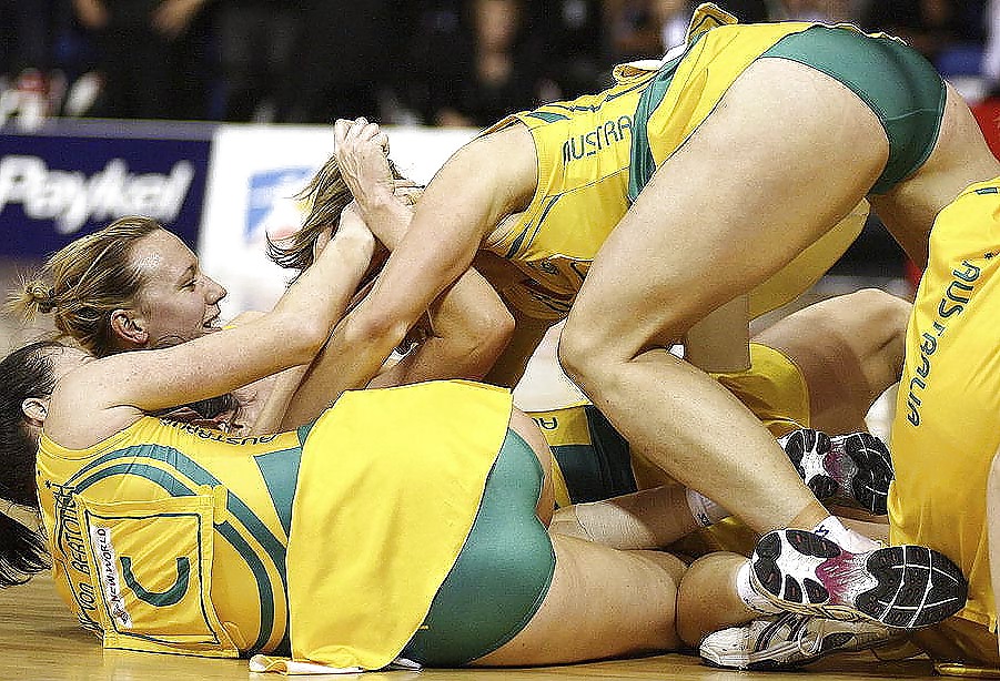 Sexy sport women #4229531