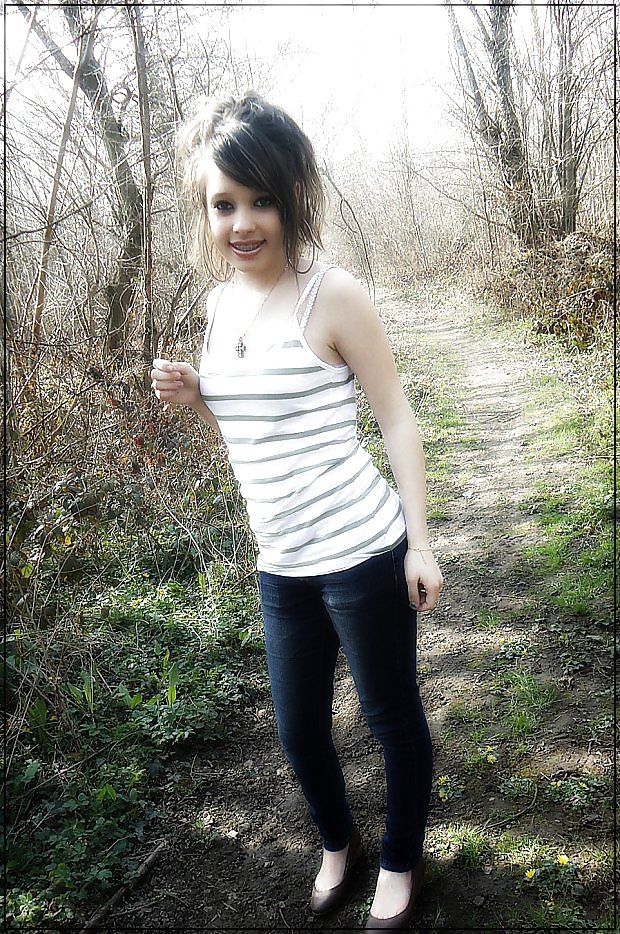 Moi french laura
 #21374680