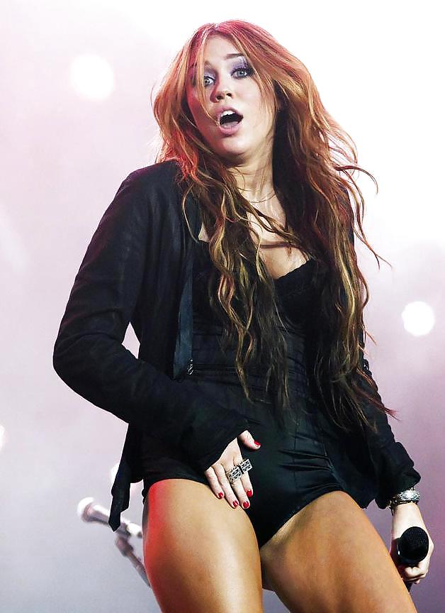 Miley cyrus sexy pics 8
 #14929941