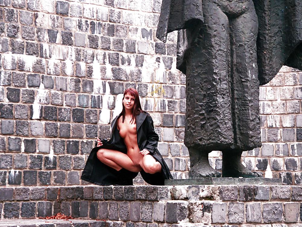 FLASHING IN PUBLIC - ORSY #8970931