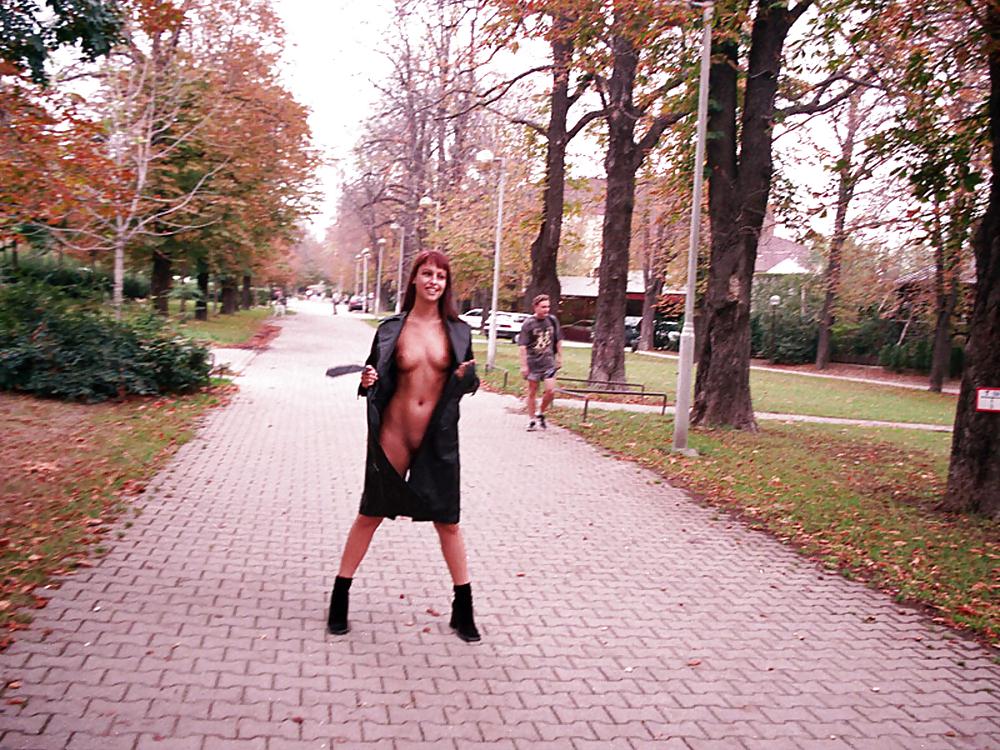 FLASHING IN PUBLIC - ORSY #8971071