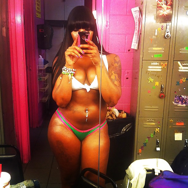 Stripper sincere got a phatty
 #8282090