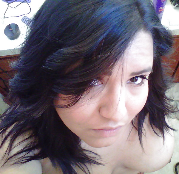 Amateur selfshot #8325267