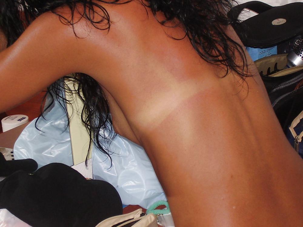 Wife shows her nice tanned body #4300324