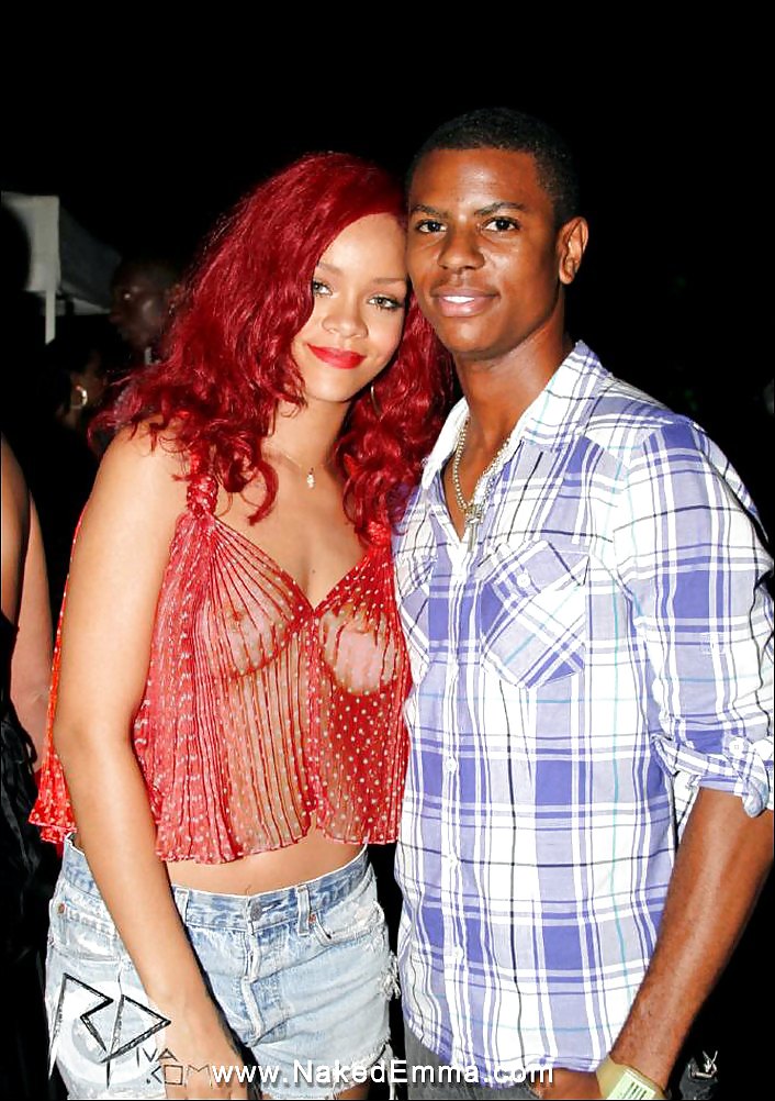 Robyn Rihanna Fenty  #5574324