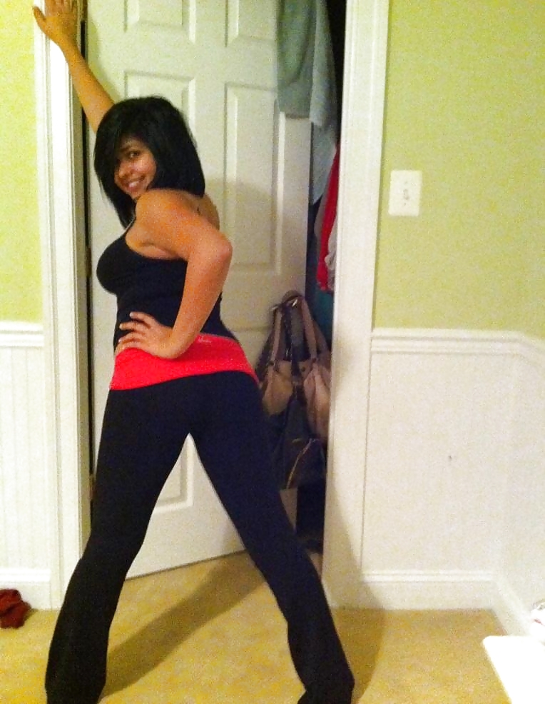 Indian woman selfshot pic teaser #9384390