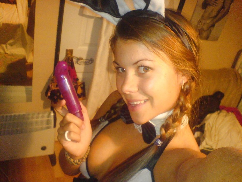 Tina Le Lapin De Se Masturber! #3818937