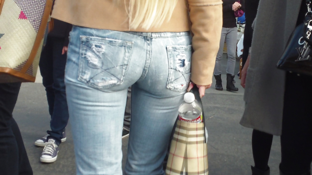 Sexy blonde teen ass & butt in tight jeans #6693165