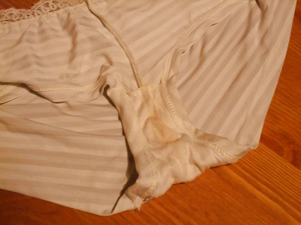 Panties I shouldn't have seen! #1877051