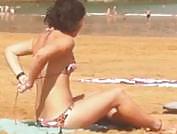 Fille De Décapage Sur La Plage #5429541