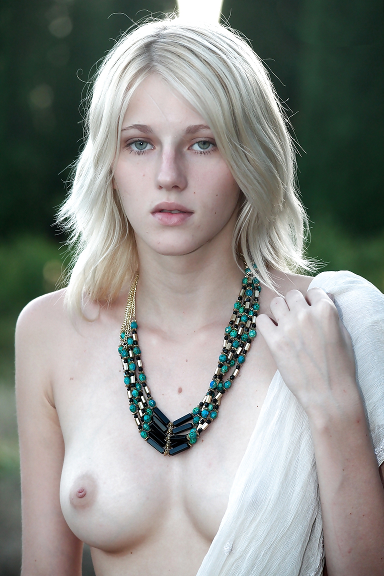 From the Moshe Files: Bust Ups #16936894