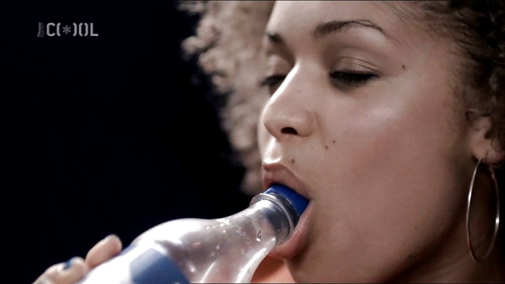 Antonia Thomas - Misfits #17677075