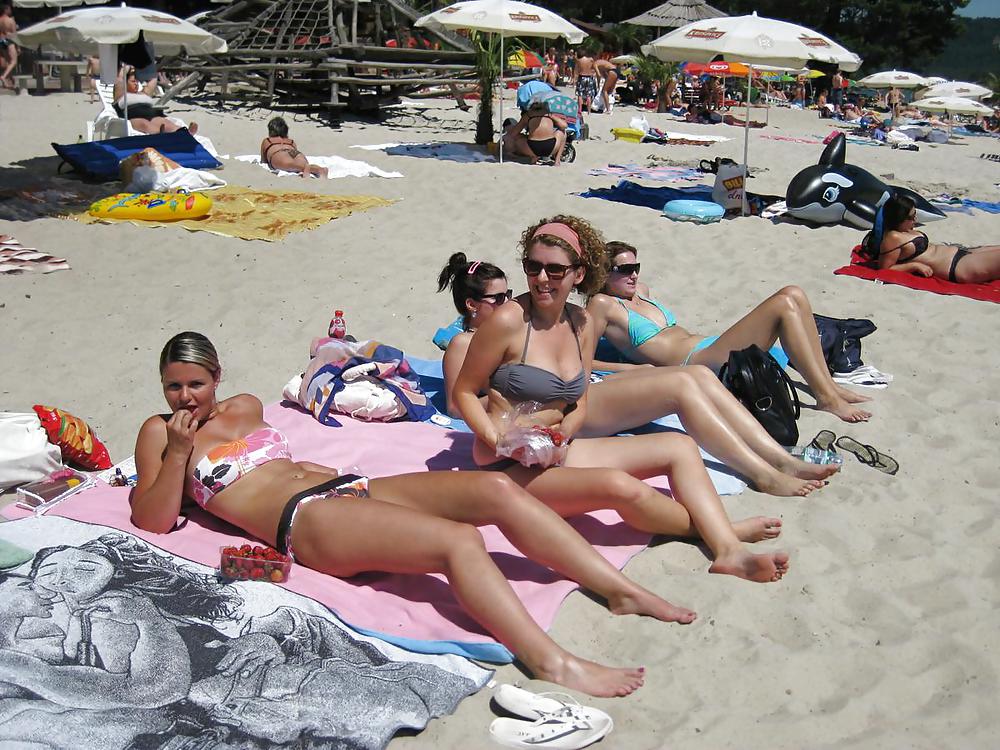 Chicas de vacaciones
 #20225798