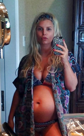 My friend Jessica Simpson pregnant with her second #13979428