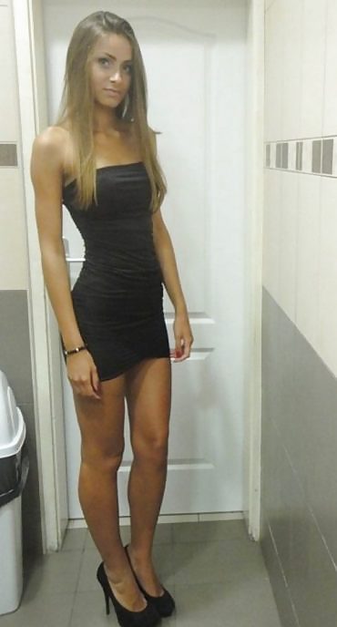 Hot Teens In Tight Dresses #20781097