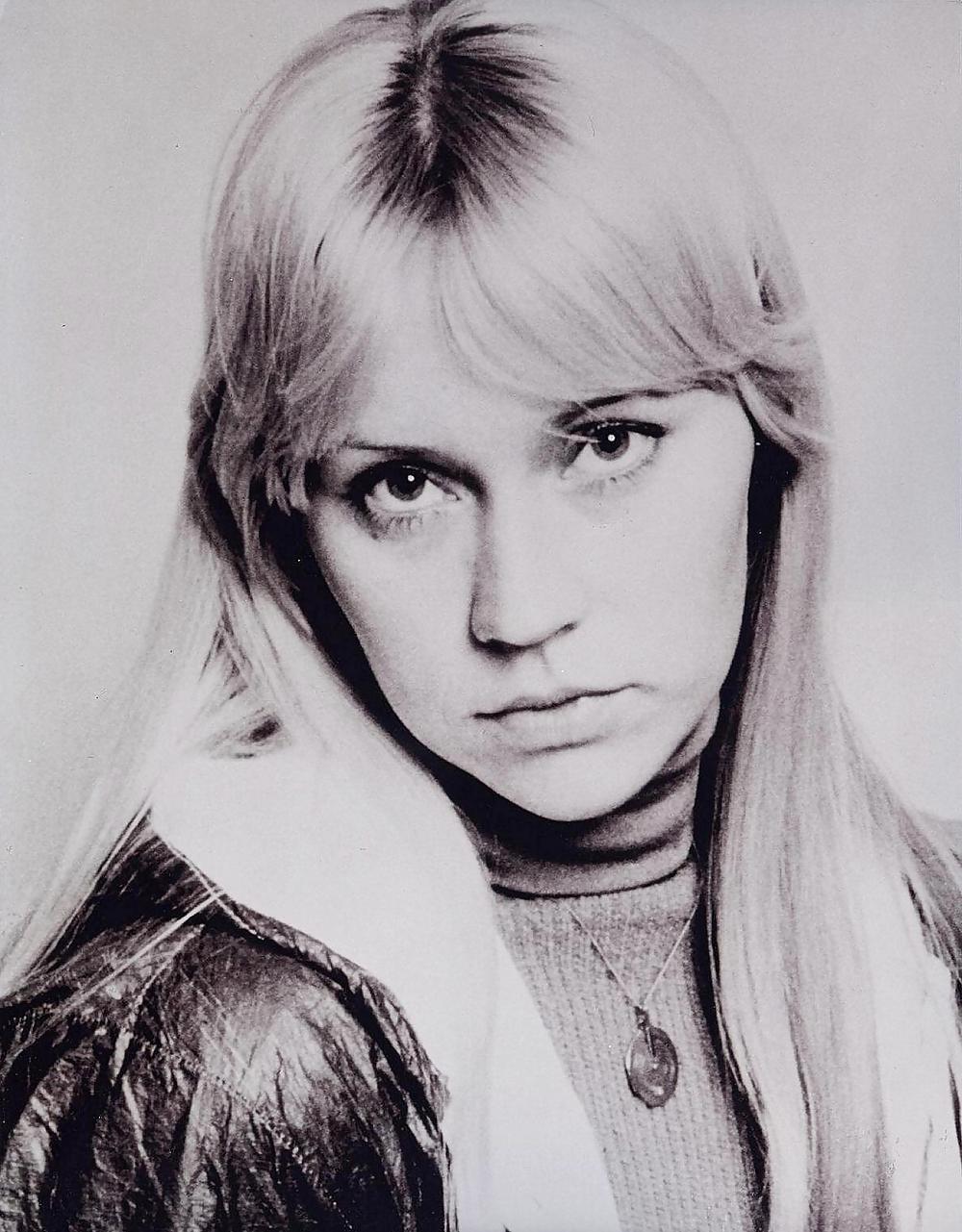 Agnetha faltskog (abba) all era's.
 #15257655