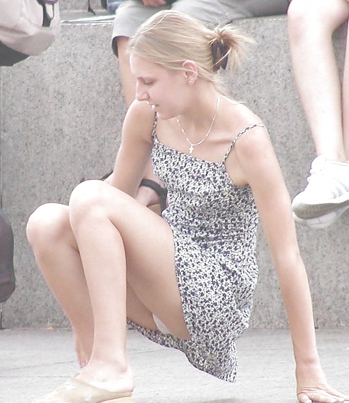 Upskirt Squatting 1 #11635971