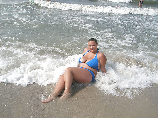 Vollbusige Russin 1406 #22480364