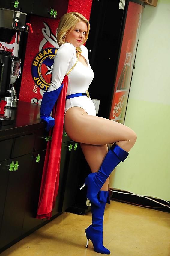 Carrie Keagan #9271548