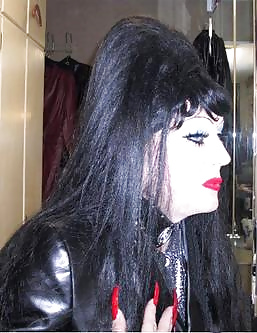 More makup and heel girs #13730388