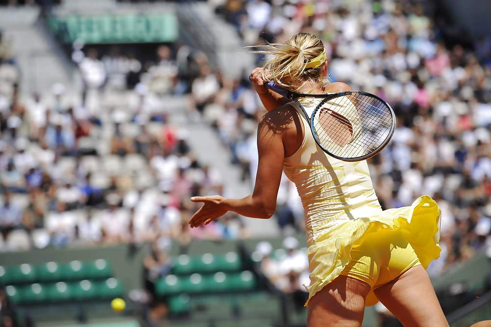 Maria Sharapova French Commence Tennis