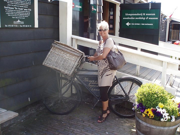 Als fotos from intercourse damaged-down Monique. Fuck her!!! #9563166