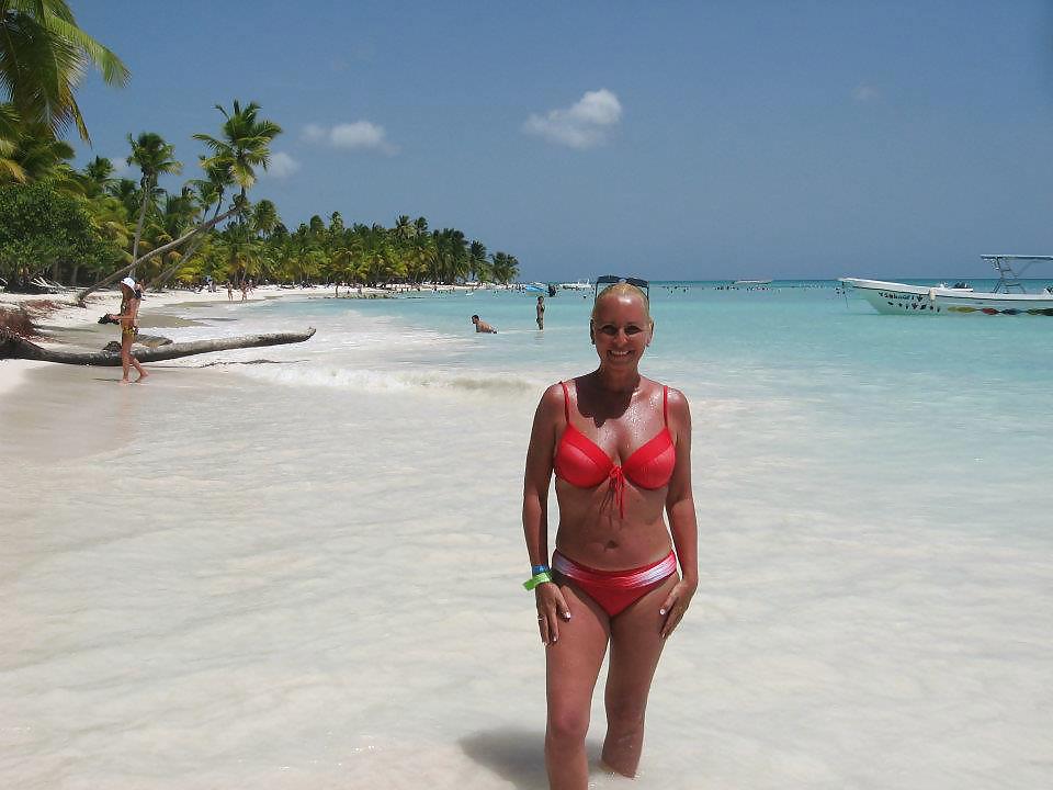 Als fotos from intercourse damaged-down Monique. Fuck her!!! #9563207