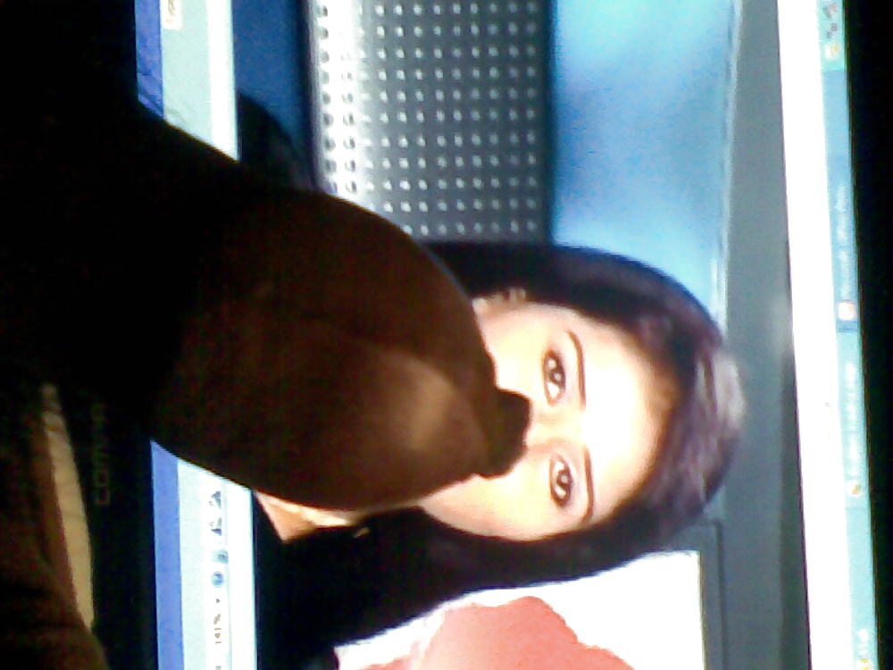 Sexy lector de noticias
 #13596777