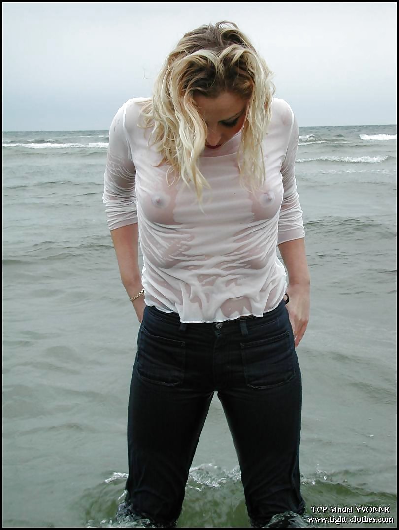 Wet #3641128