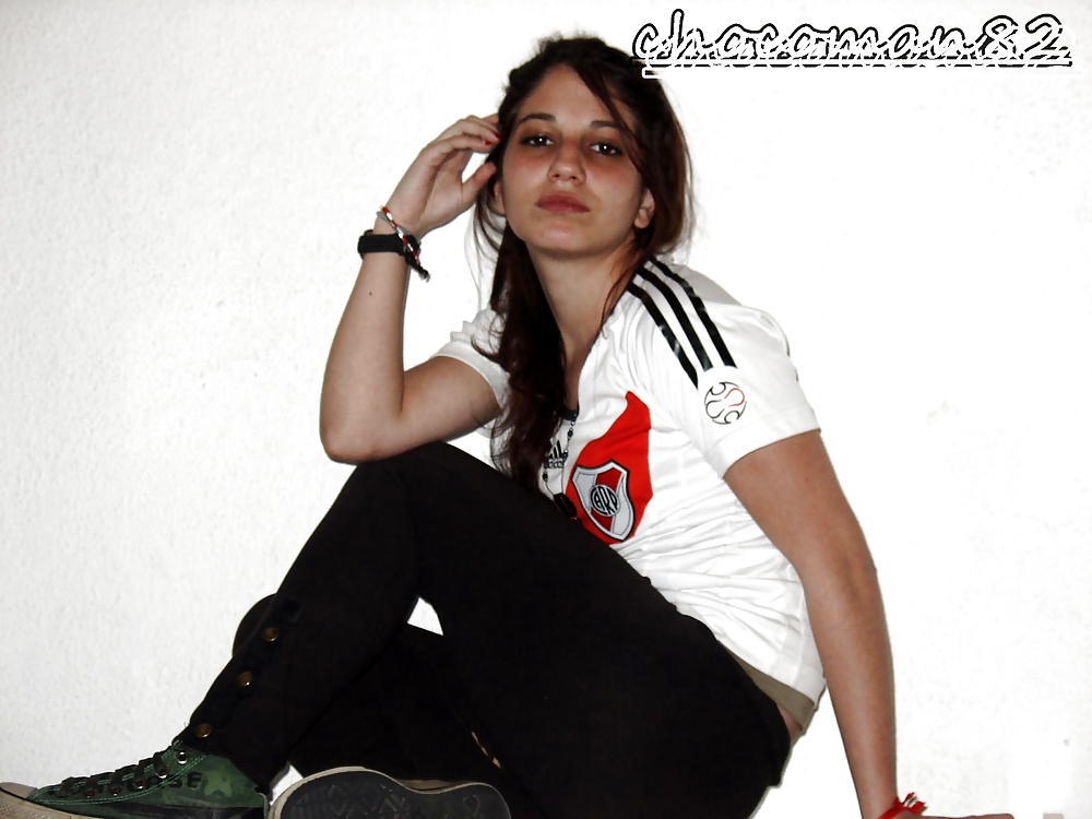 Valeria gran fan de river plate 5
 #12389066