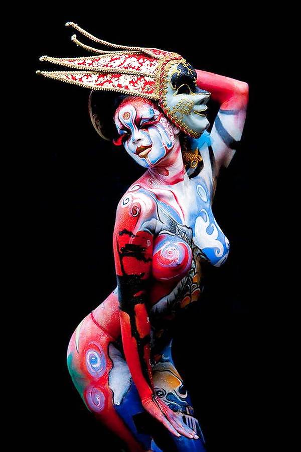 BODY PAINT ART #5083122