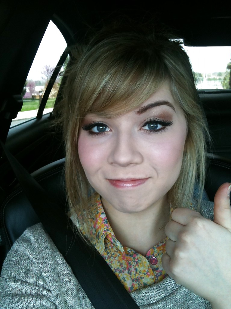 Jennette Mccurdy #19726664