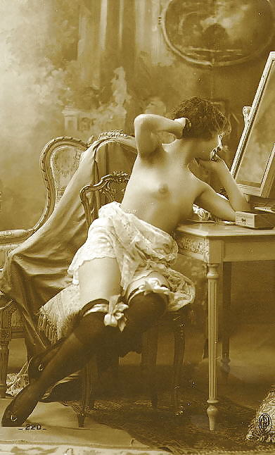 Vintage nude woman pics #7356878