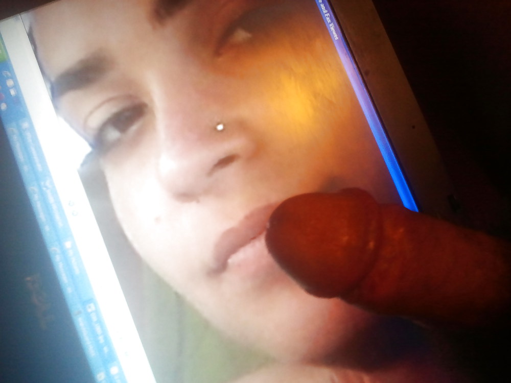 Jugando con karelia sexy
 #21847560