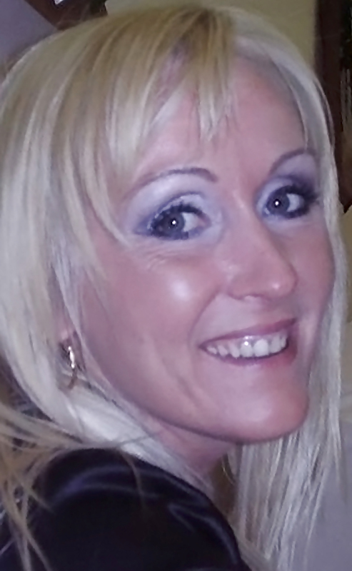 Madura caliente
 #10818158